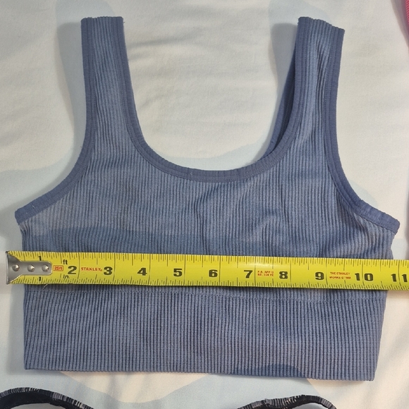 Sports Bras Victoria Secret And Tank Tops in Pink, Blue, and Black - Picture 7 of 13